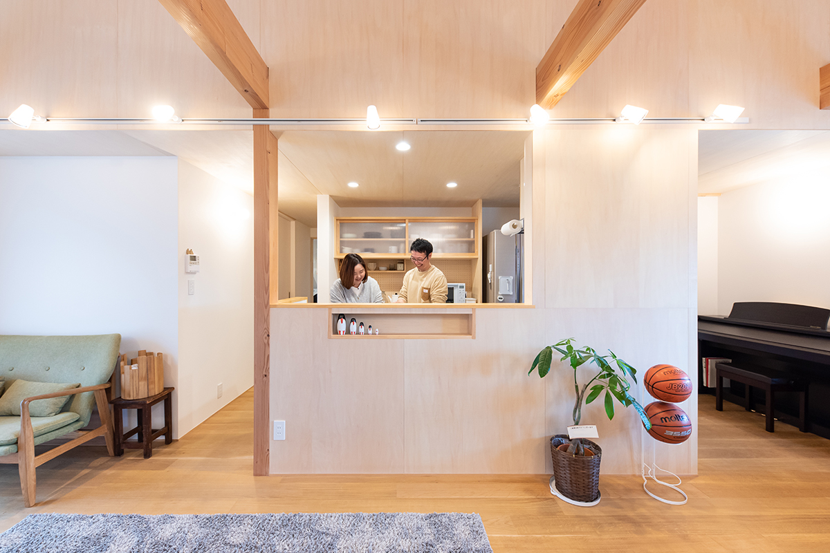 麒麟山を望む片流れ屋根の家 – Daily Lives Niigata