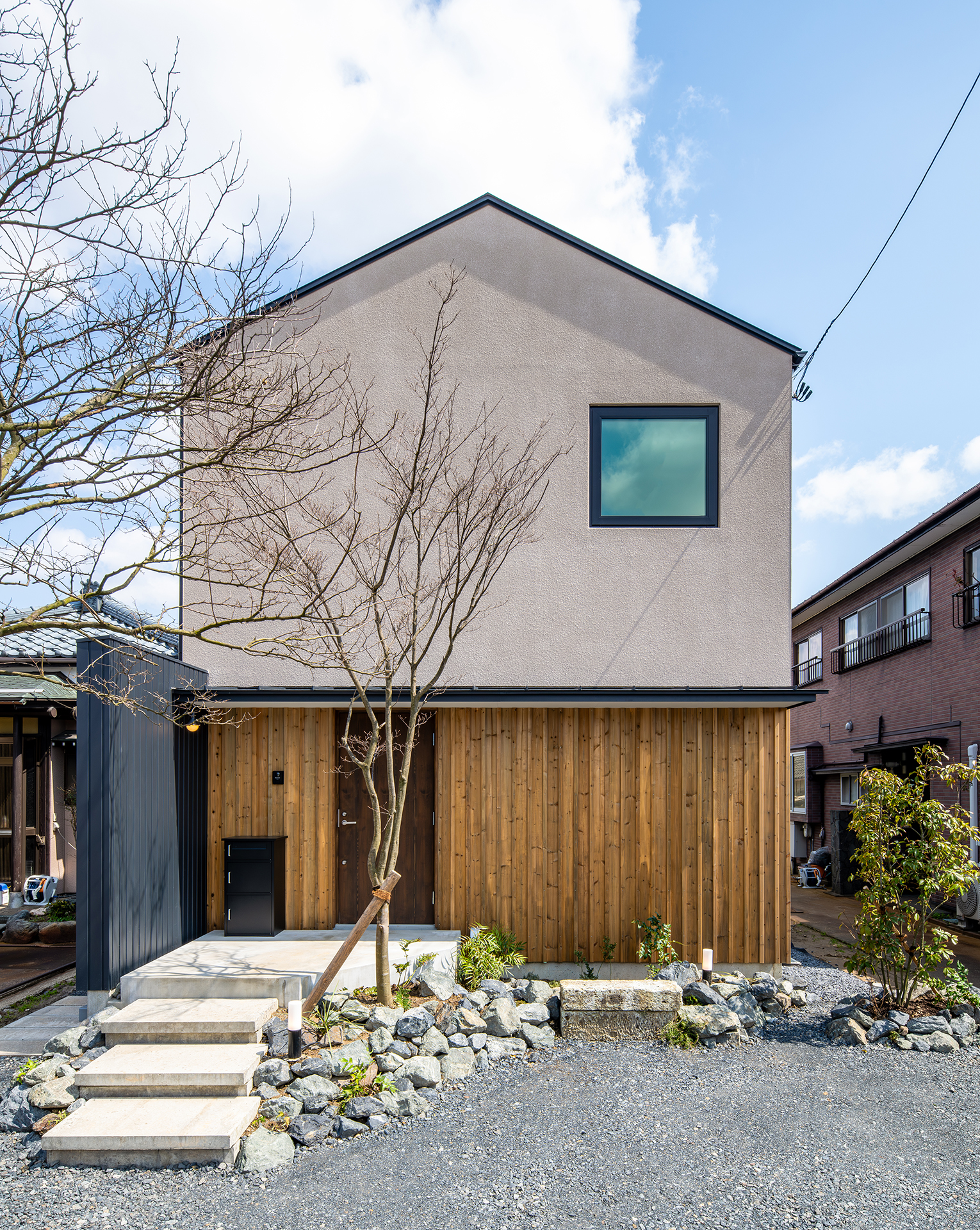 Khouse-01-B
