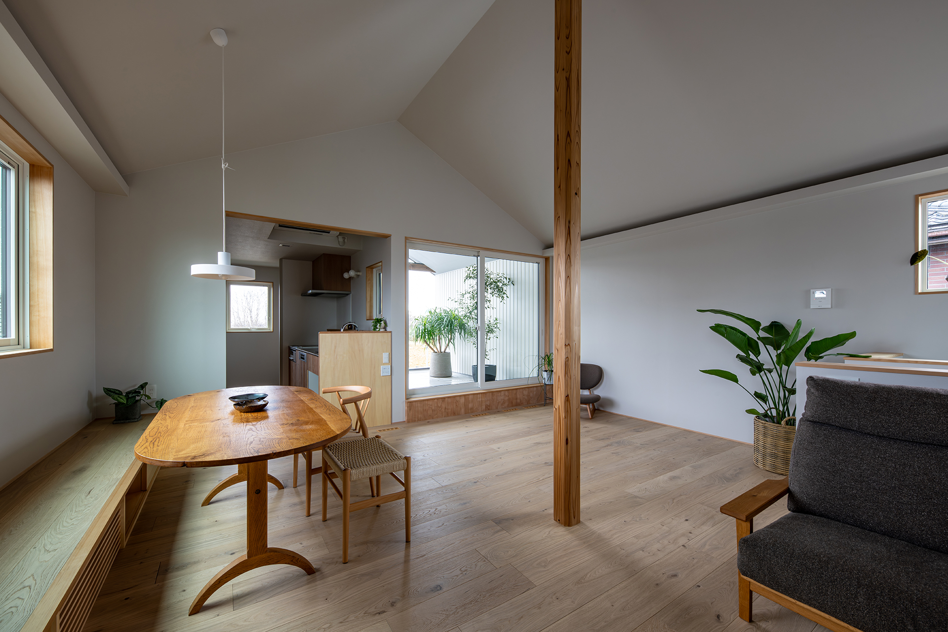 Khouse-57