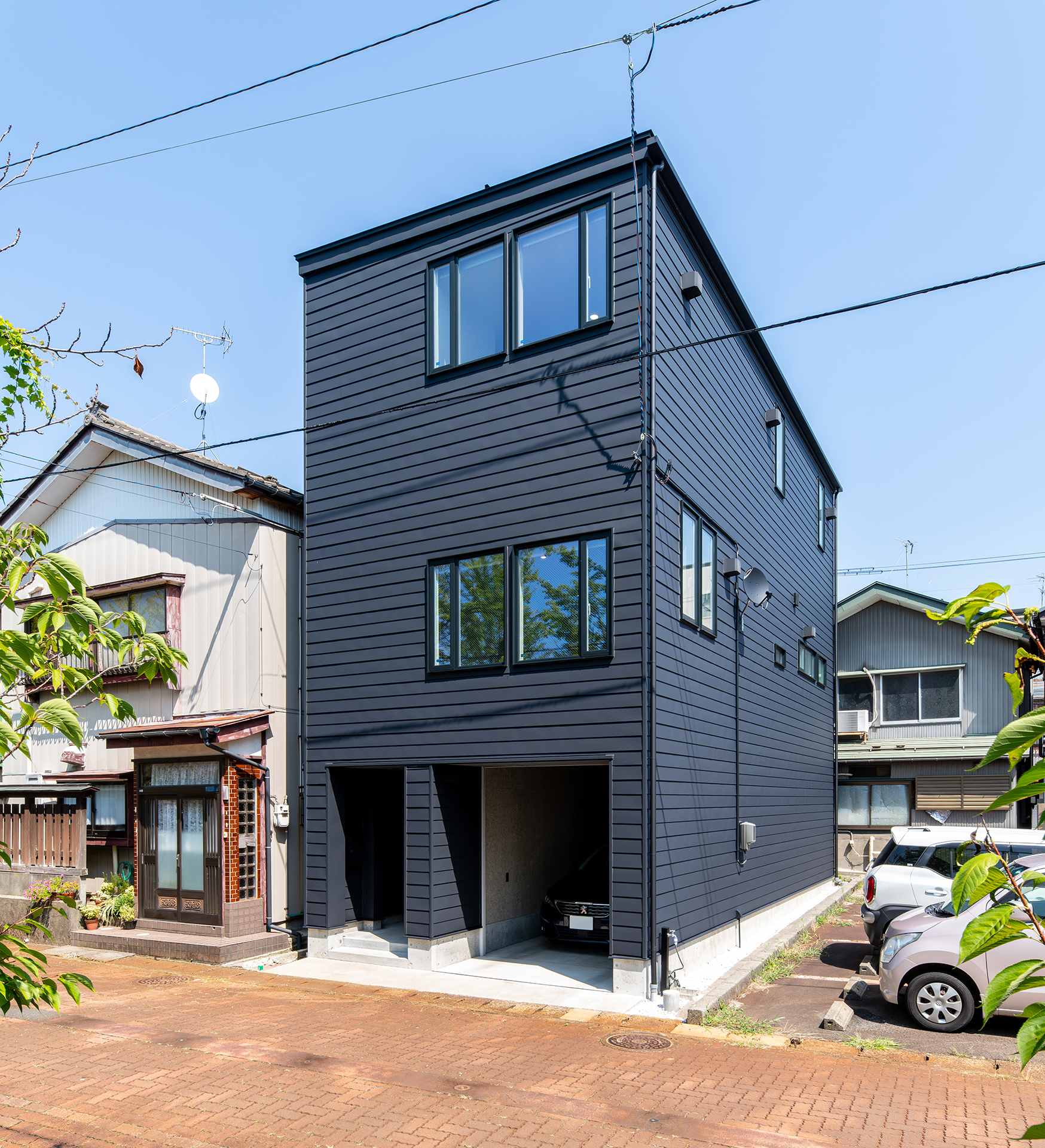 Khouse-02