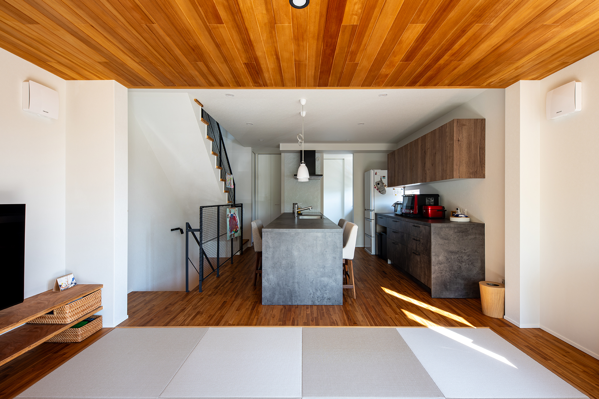Khouse-27