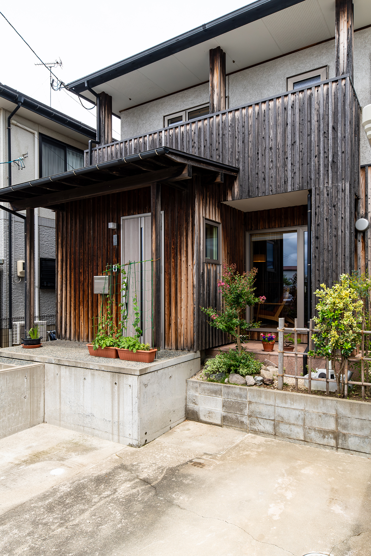 Khouse-02